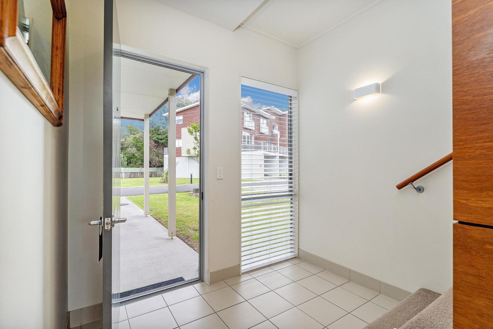 Ocean Serenity Apartments Whitianga Kültér fotó